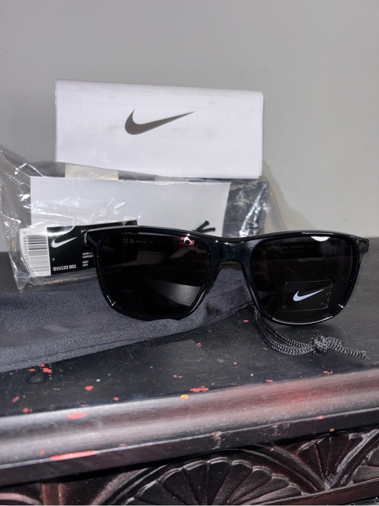 Nike Other - Nike Made in Italy Essential Endeavor Black Sunglasses NWT